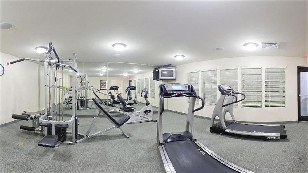 Comfort Inn & Suites Savannah Bagian luar foto